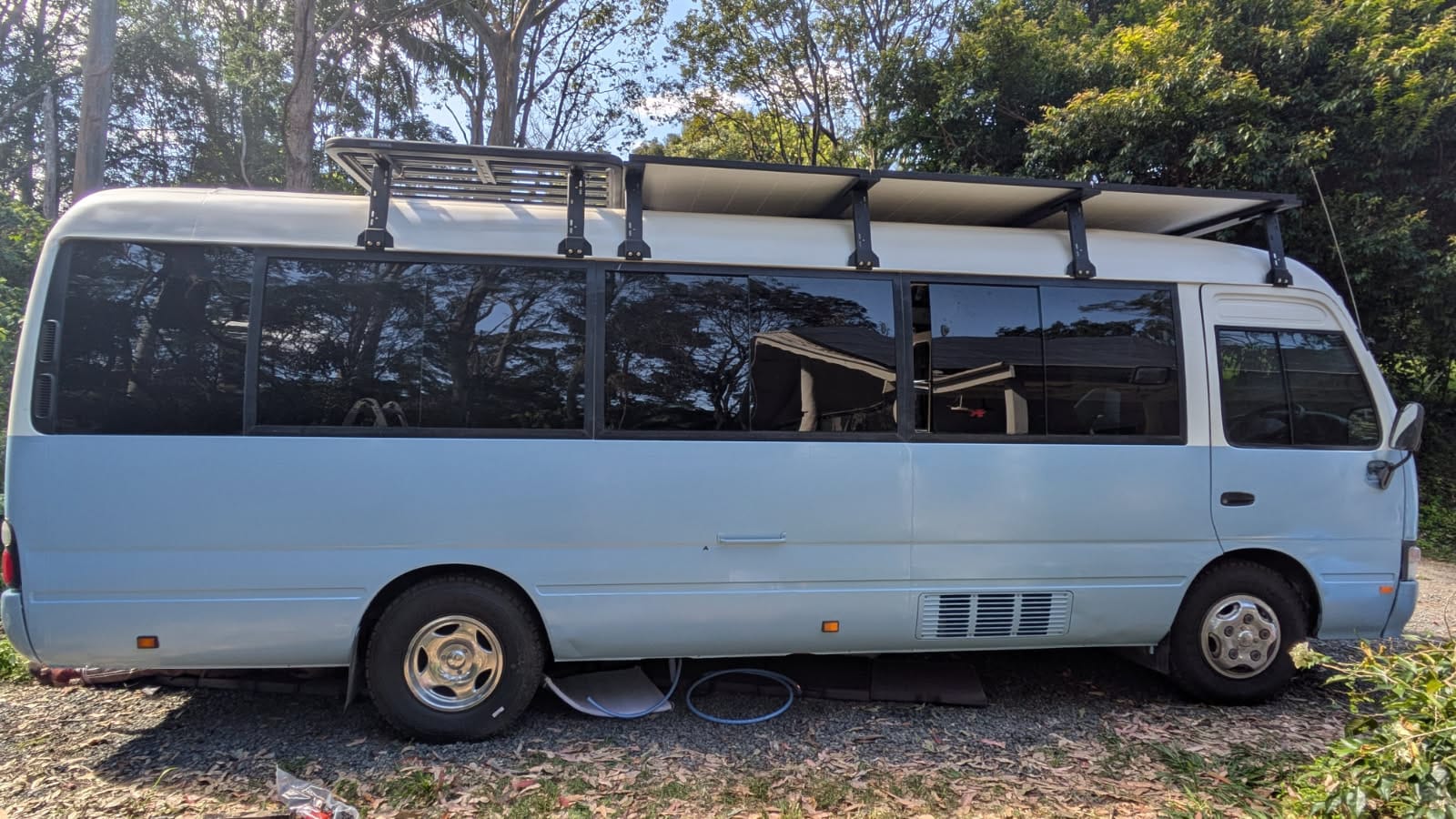 1x OZ180 Roof Cross Bar 1800mm