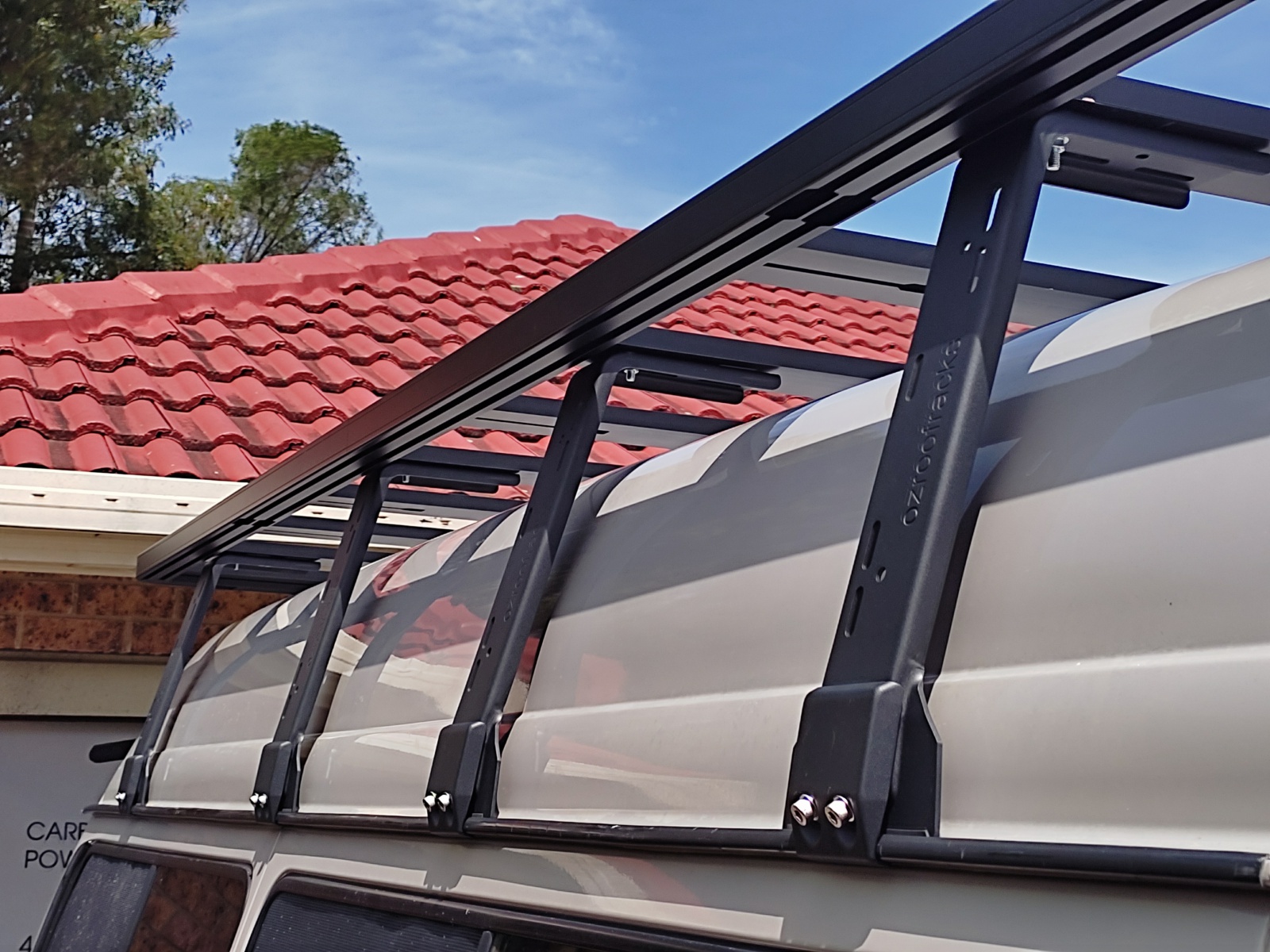Ozroofracks | Roof Racks And Trays