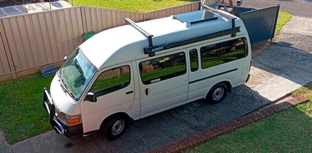 Ozroofracks | Toyota Hiace High Roof Roof Racks