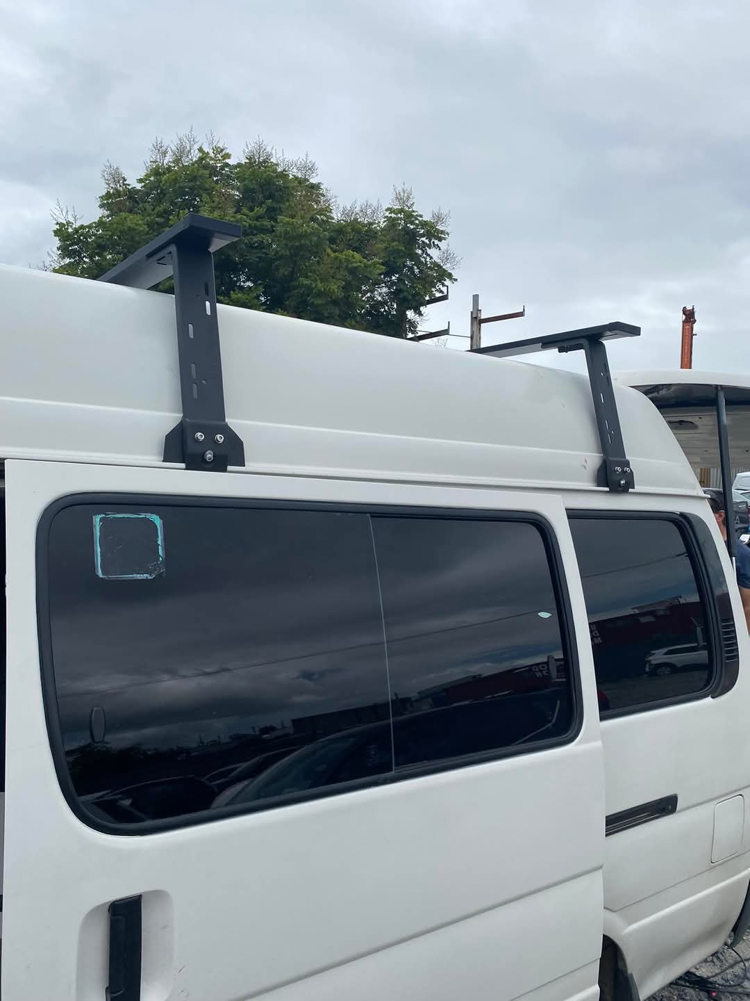 Ozroofracks | Rain Gutter Roof Rack